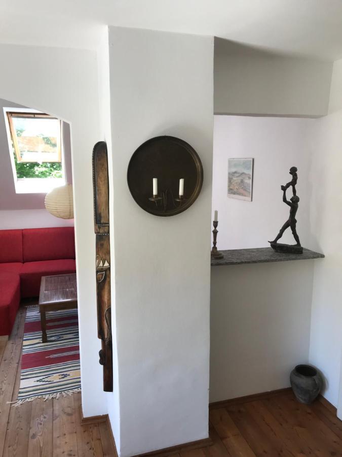 Charmante Altbau-Dg-Wohnung 뮌헨 외부 사진