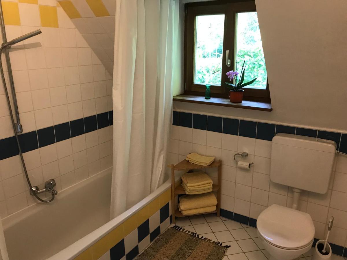 Charmante Altbau-Dg-Wohnung 뮌헨 외부 사진