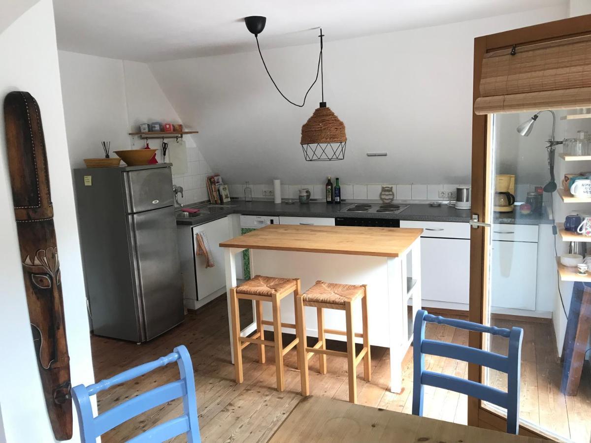 Charmante Altbau-Dg-Wohnung 뮌헨 외부 사진